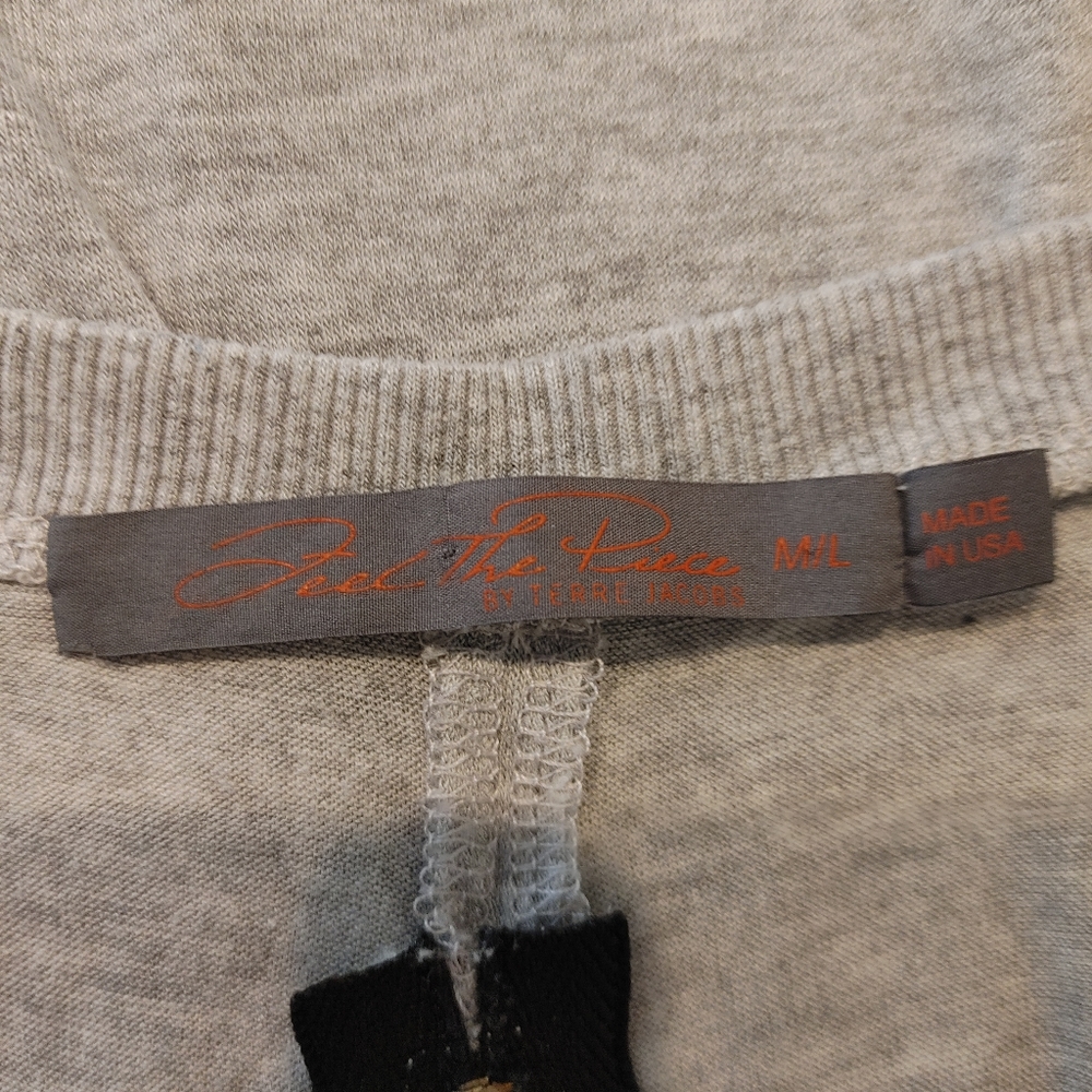 FEEL THE PIECE BY TERRE JACOBS TANK WITH ZIPPER DETAIL, GRAY M - Picture 6 of 8